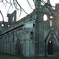 Kirkstall Abbey 廢墟..