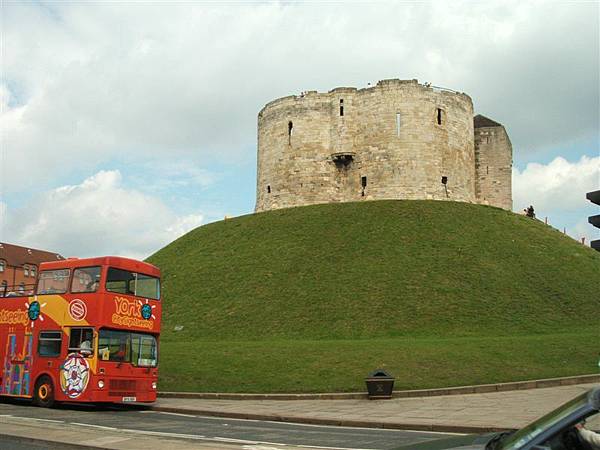 Clifford&#039;s Tower最後一眼了