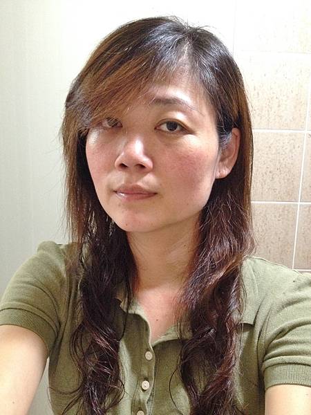 潘婷乳液修護潤髮精華素