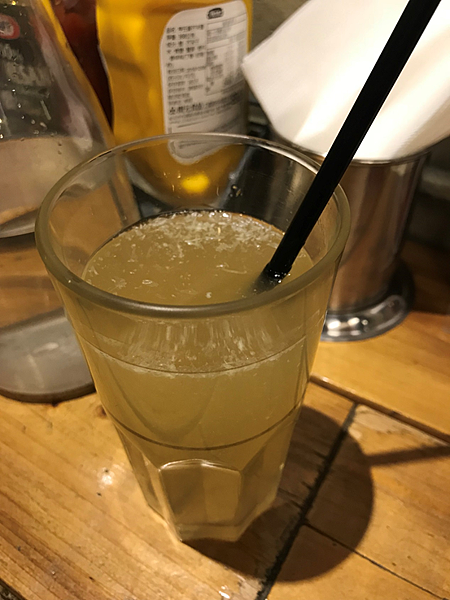 (已停業) [台北美食] 登打士街x善導寺站x麵包飲料吃到飽