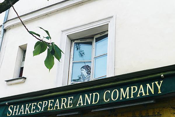| 法國巴黎 | 莎士比亞書店與貓員工