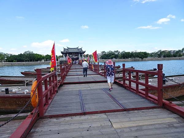 180716潮州廣濟橋浮橋來回走一趟