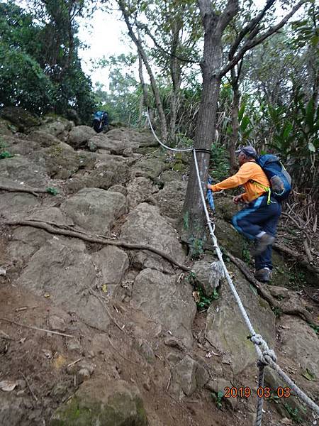 1080303鶯歌石忠義山O型