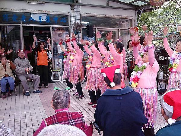 20131224♡☆喜樂關懷系列音樂會☆♡之高雄【博愛安養院】耶誕&歲末♥老人 (20)