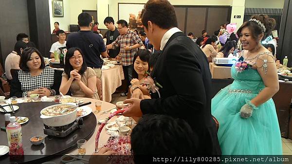 4月4日兒童節的雅緻婚禮— 在八卦海鮮餐廳 (11).jpg