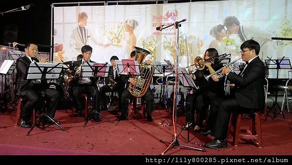 氣勢磅薄的管樂團來當婚禮樂團— 在天府宮 (16).jpg