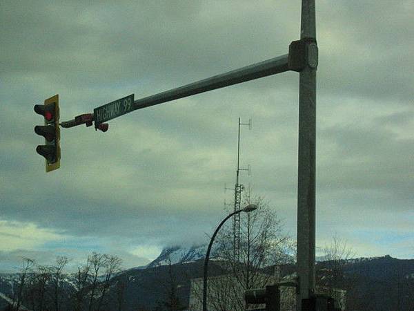 我們由奶奶公路(HIGHWAY99)前往WHISTLER