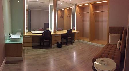 IMG_1435.JPG IMG_1435.JPG