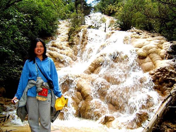 13 飞瀑流辉 Flying falls like the flowing splendor