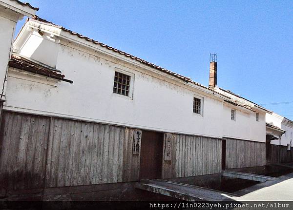 山陰小京都（倉吉白壁土蔵群）108-9/26