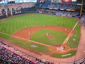 300px-Minute_Maid_Park.jpg