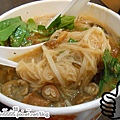  桃園中山路多吃點大腸麵線臭豆腐鬆餅4