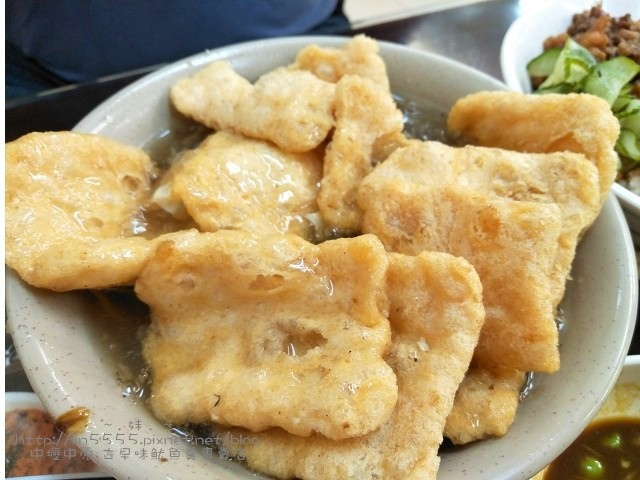 中壢中原古早味魷魚羹專賣店7魚酥羹.jpg