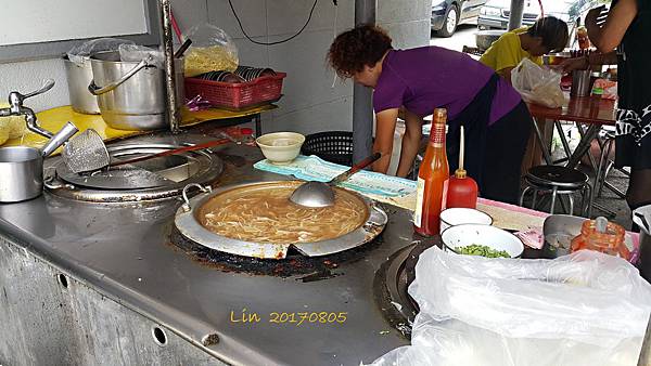 1060805 - 圓環早市肉羹麵店