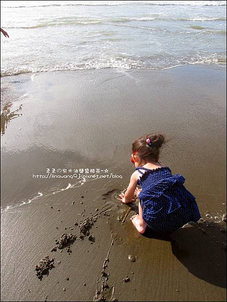 2011-0607-竹北-新月沙灘-施巴防曬乳 (25).jpg