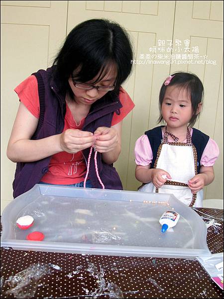 媽咪小太陽親子聚會-法國-馬卡龍-2011-0502 (14).jpg