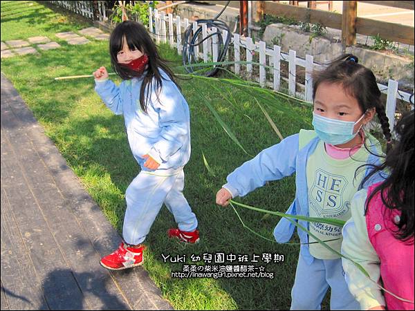 2012-1212-幼稚園中班上學期-農場生活-Yuki 4Y11M-戶外教學-巷弄田園