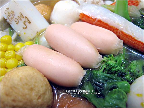 2013-1212-桂冠-明太子魚香腸火鍋 (5).jpg