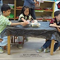 2013-1221-Yuki 5Y11M-幼稚園聖誕服裝秀.jpg