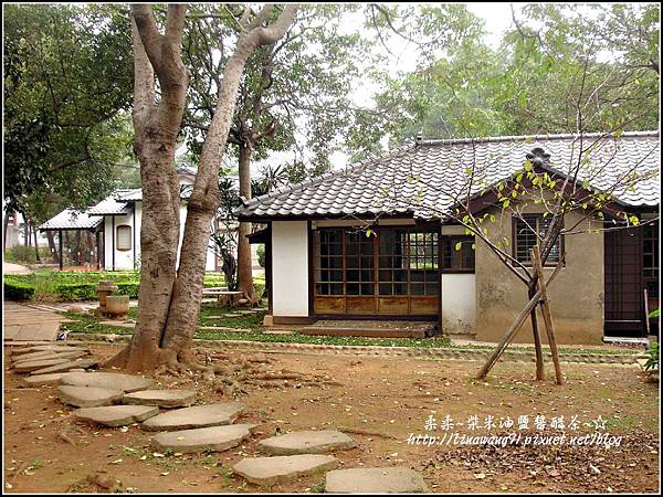 2010-0130-麗池公園-粉色和服外拍 (20).jpg