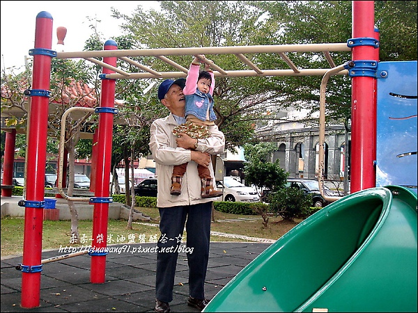 yuki-1歲11固月-天公壇公園-2009-1209 (3).jpg