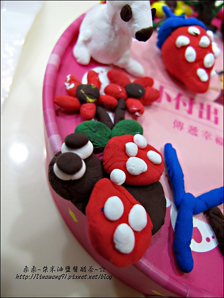 YUKI-2歲3個月玩黏土2010-0409 (13).jpg