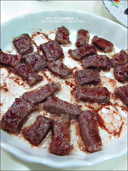 2010-1013-烤箱烤骰子牛肉 (2).jpg