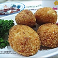 2011-0307-康寶香蟹南瓜-火腿蘑菇濃湯-可樂餅-親子丼 (12).jpg