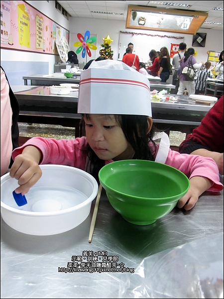 桃園南坎-義美觀光工廠-2010-1204 (4).jpg