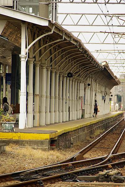 d兴兴[台中]兴兴b 拥有灵魂的台中车站月台