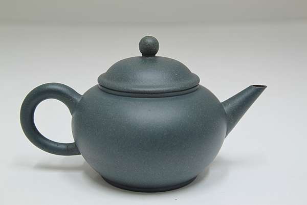 160中国江蘇省宜興出身作家周桂珍の作品 女性陶芸家茶壺作家中国工芸美術大師称号 160中国江蘇省宜興出身作家周桂珍の作品 女性陶芸家茶壺作家中国