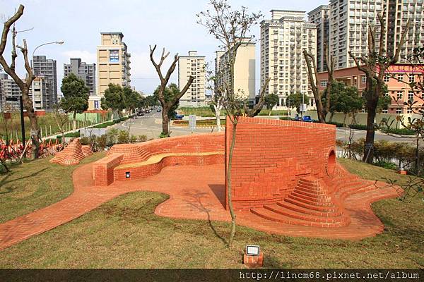 1020129-紅土地樂園(頭湖紅堡壘)-黃浩德-新北市林口區頭湖國小- (29)