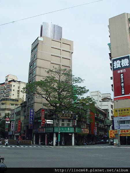 台北市林森南路（2008）.JPG