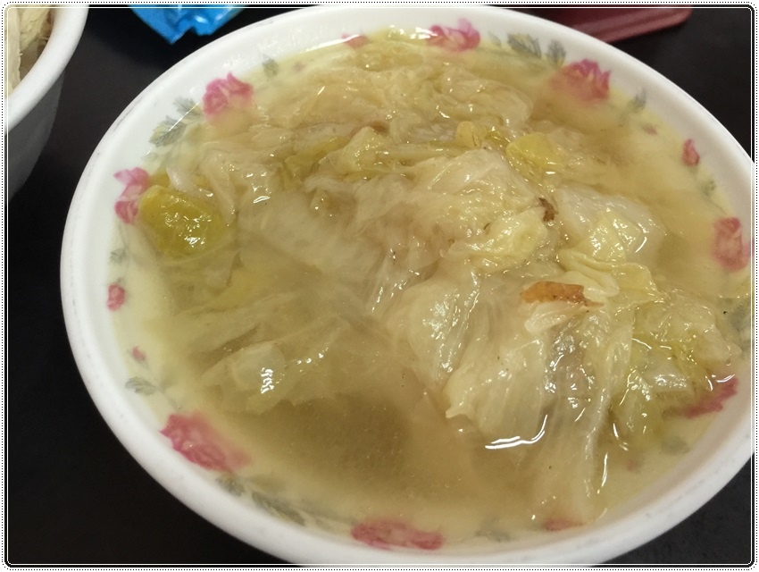 台南市安南區安中路四段與本原街三段的交叉口  南火雞肉飯~安中路四段6號