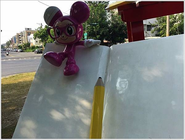 台南親子-不二良小鼠新營美術園區~繽紛可愛小鼠出沒