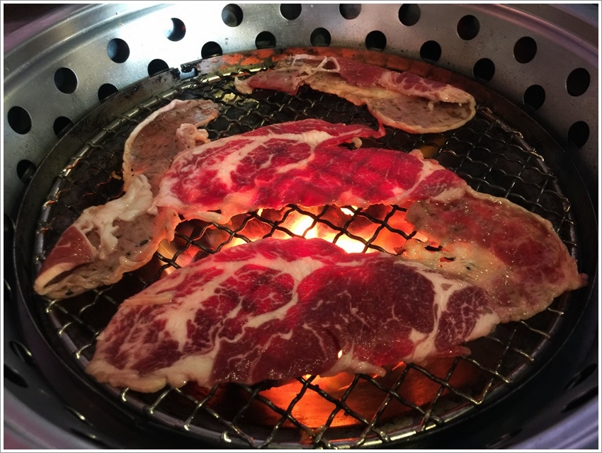 台南美食-新營碳味亭澳洲和牛大理石油花燒肉