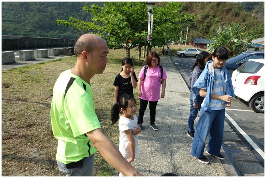 台南親子-騎士堡台南愛麗絲的家德安百貨可以讓小孩玩一整天的好地方