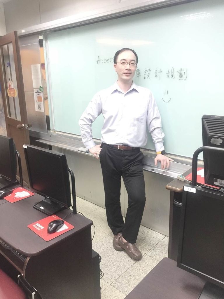 開箱文-Duflex都適鞋減輕足部腫脹及走路負擔適合孕婦、銀髮族及長時間站立走動者穿著,保護足部健康 開箱文-Duflex都適鞋減輕足部腫脹及走路負擔適合孕婦、銀髮族及長時間站立走動者穿著,保護足部健康