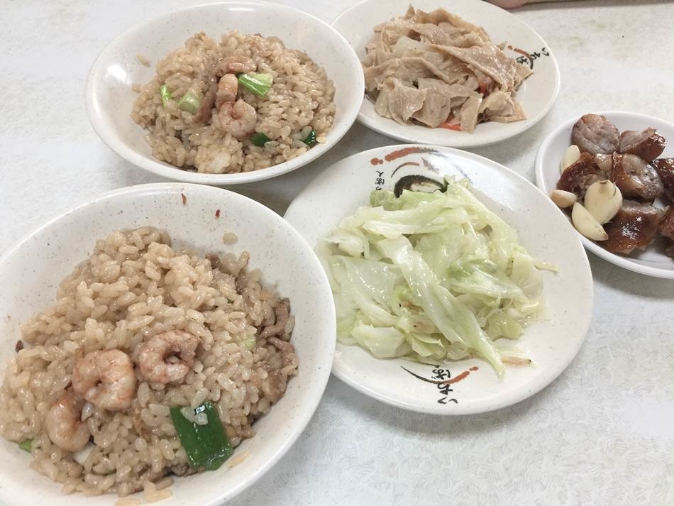 台南美食-好地方蝦仁飯傳統老店就是愛吃這樣的老味道海安路成功路口