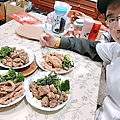 台南扮手禮美食-學甲鼎香珍食品過年烤肉必備保證口齒留香食材產地直送國宴大廚愛用食材醃製美味的排骨酥、肉質甜美台灣骰子豬肉與烤肉片學甲虱目魚柳