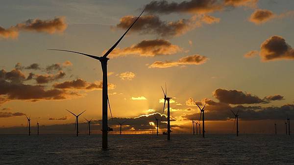 wind-energy-3701922_960_720.jpg