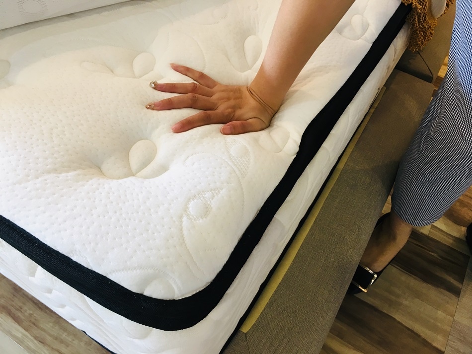 IMG_1010.jpg IMG_1010.jpg