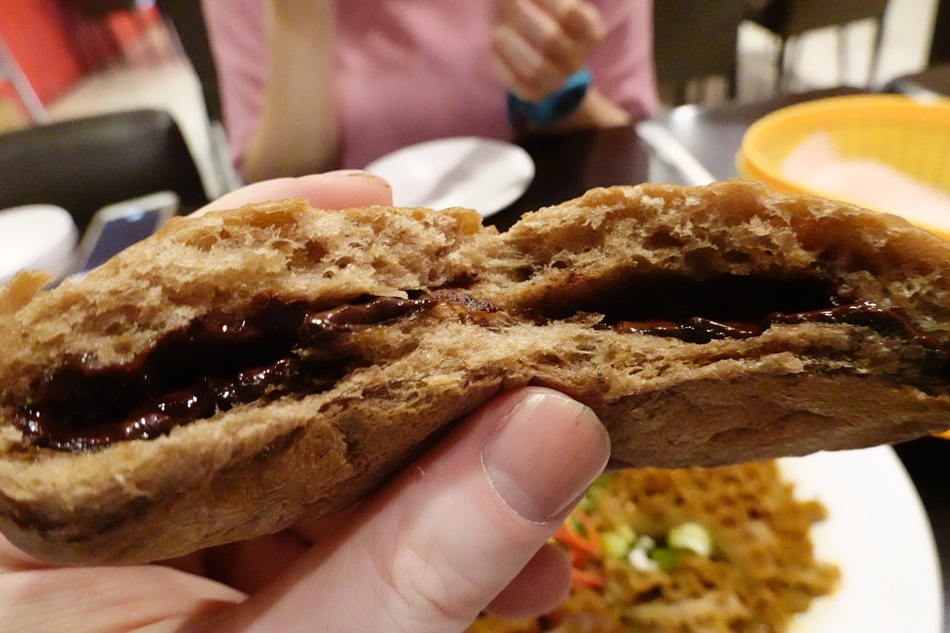 嘉義民雄牛排推薦赤牛平價牛排館肉肉控最愛牛肉湯喝到飽平價排餐好吃平價鐵板雞排套餐超推薦