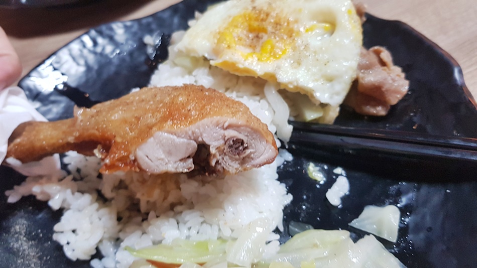 台中逢甲美食三倍券│逢甲夜市美食必吃住宿推薦振興券放大好好用，台灣最好玩的夜市