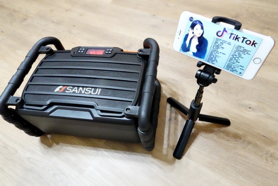 山水行動卡拉OK