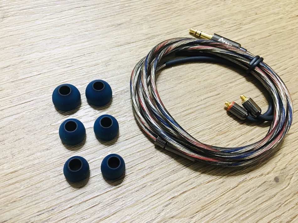 耳機線推薦發燒升級線 Ikko Arc Ctu 01弧occ單晶銅鍍銀升級線高品質單晶銅線材擁有更佳的音質提升體驗台灣公司貨