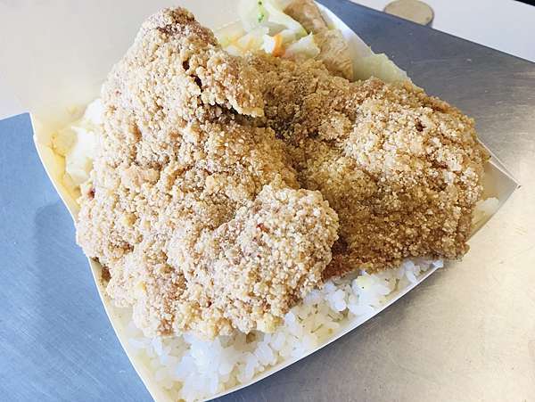 南台科大門口美食鼎旺餐飲推薦超大份量雙紐奧良雞腿排爆量便當盒學生超級推薦 南台科大門口美食鼎旺餐飲推薦超大份量雙紐奧良雞腿排爆量便當盒學生超級推薦