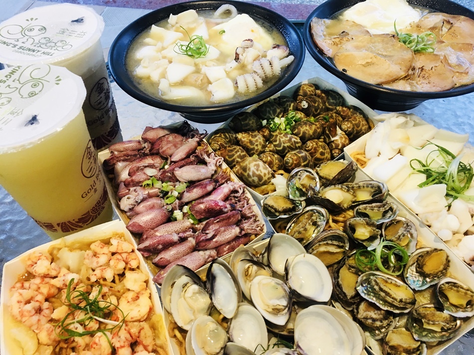 台南外帶美食│金三益健康茶飲火燒蝦蒜辣麵給好給滿!痛風系意麵浮誇至極火燒蝦、扇貝堆成山太欠吃 台南外帶美食│金三益健康茶飲火燒蝦蒜辣麵給好給滿!痛風系意麵浮誇至極火燒蝦、扇貝堆成山太欠吃