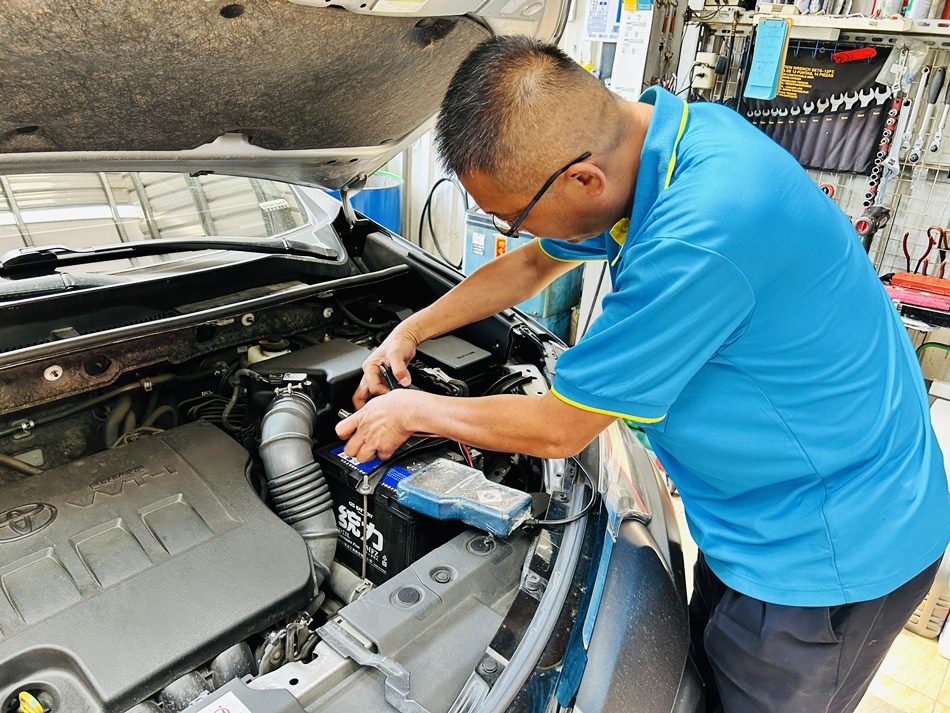 台南汽車保養廠推薦│歐固德進口車專修聯盟-展慶汽車，全車72