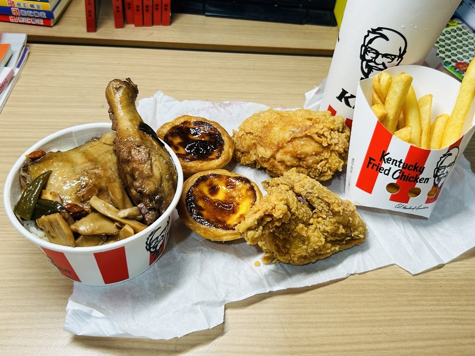 KFC肯德基官網線上預訂訂餐活動，只要官網線上預訂取餐免排隊